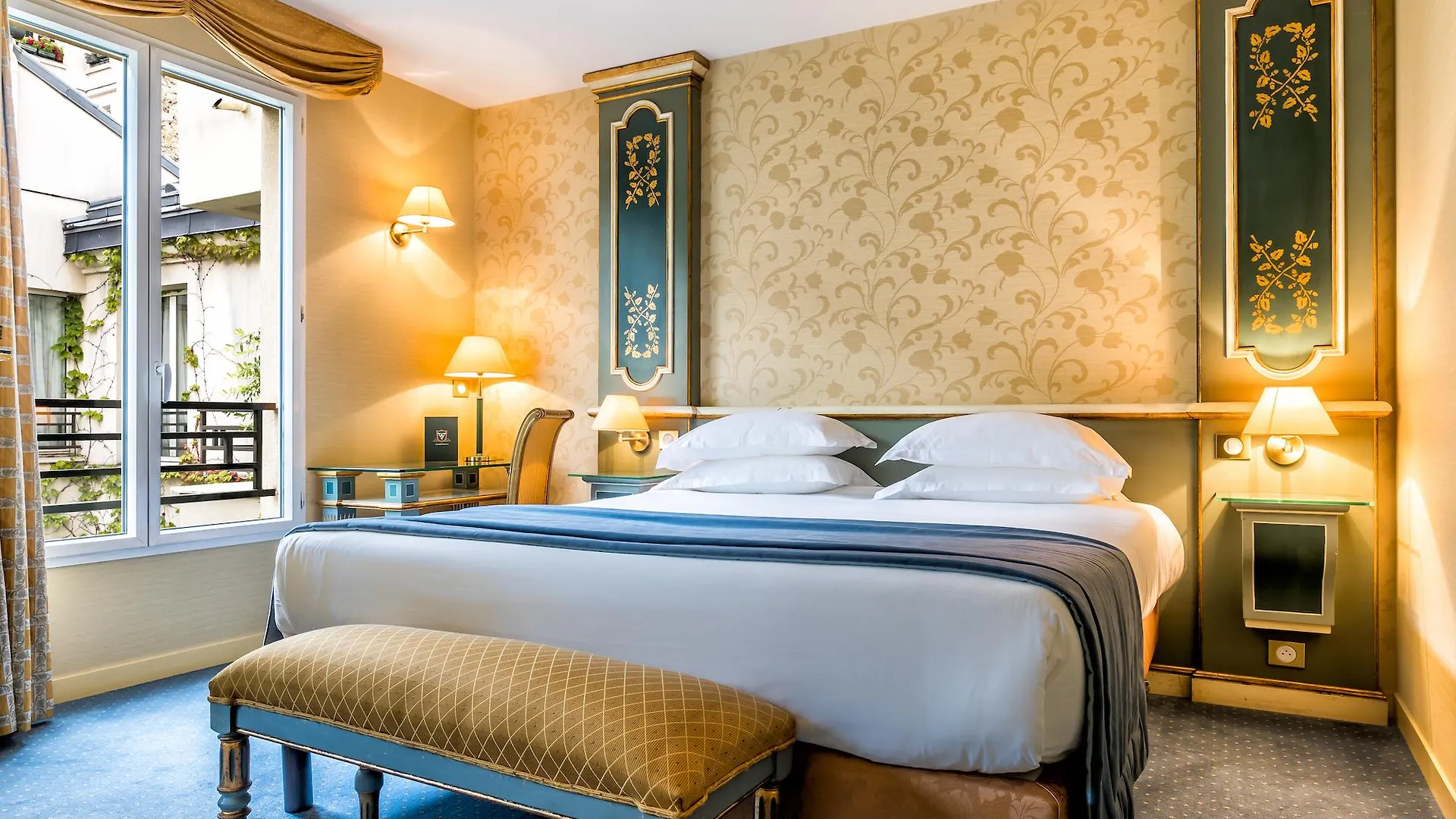 Beaumarchais 4*