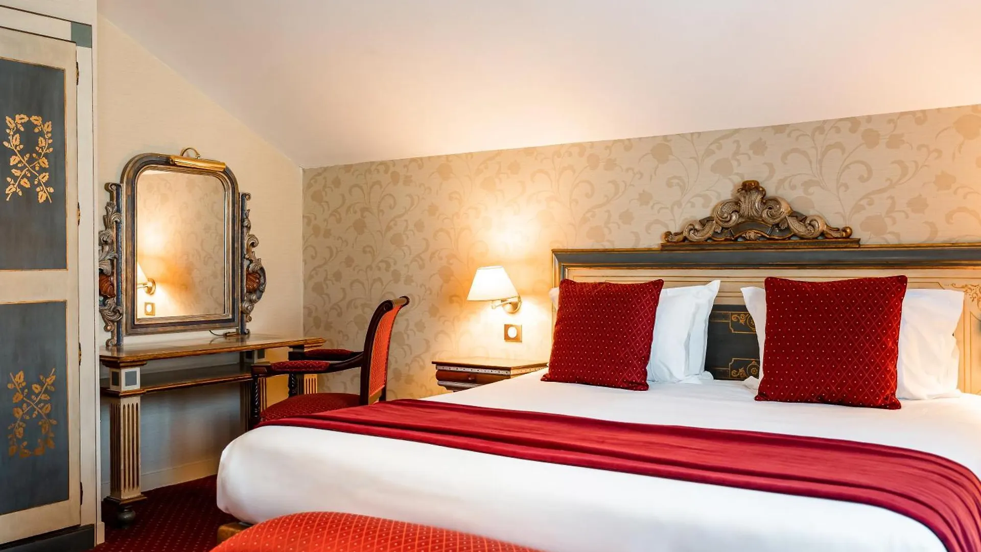 Beaumarchais Hotel 4*