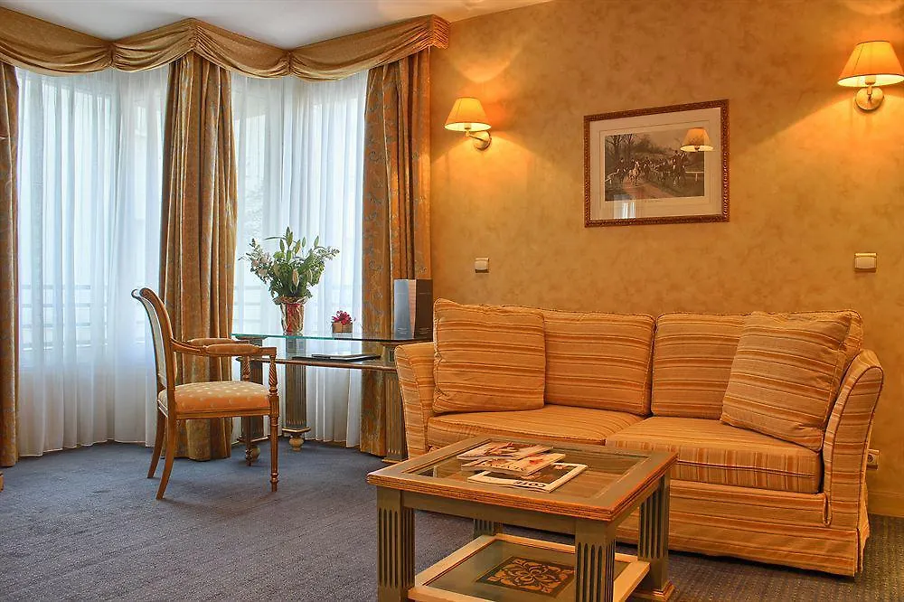 Beaumarchais Hotel 4*